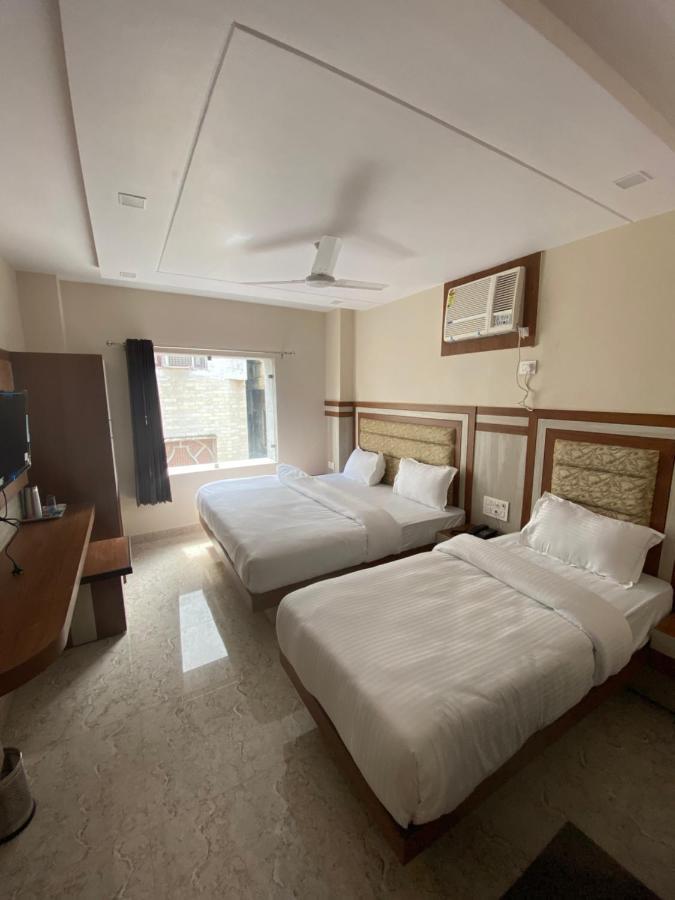 Hotel Blue Sky Харідвар Екстер'єр фото