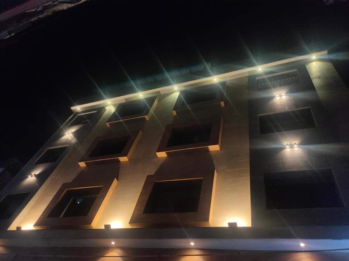 Hotel Blue Sky Харідвар Екстер'єр фото